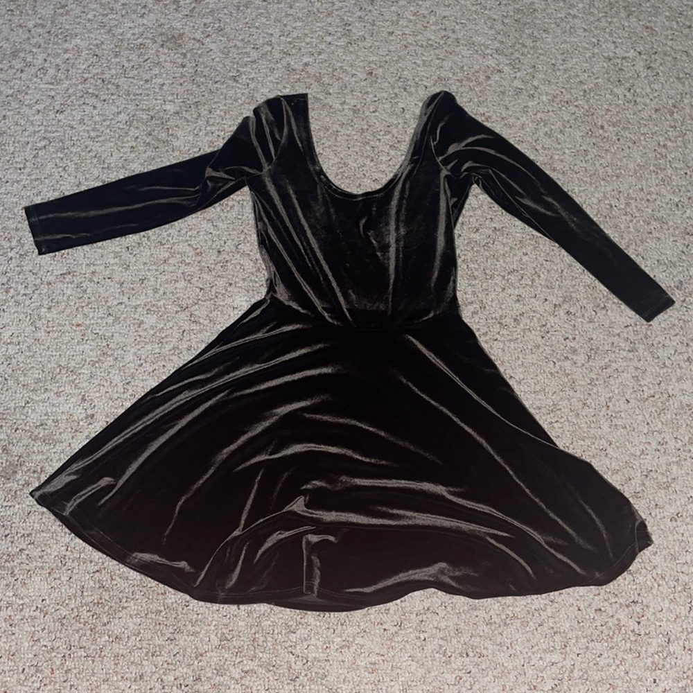 dark green velvet dress open back
